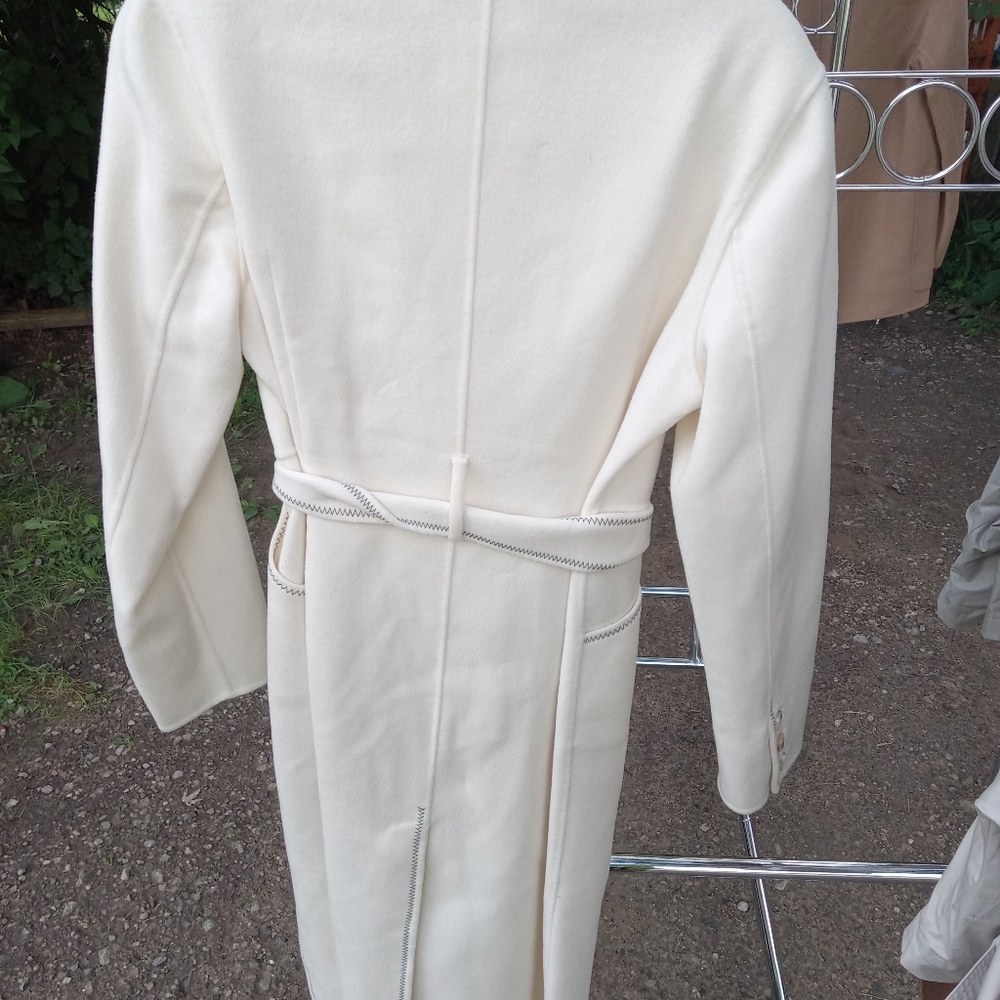 Size large Silk Masion long coat